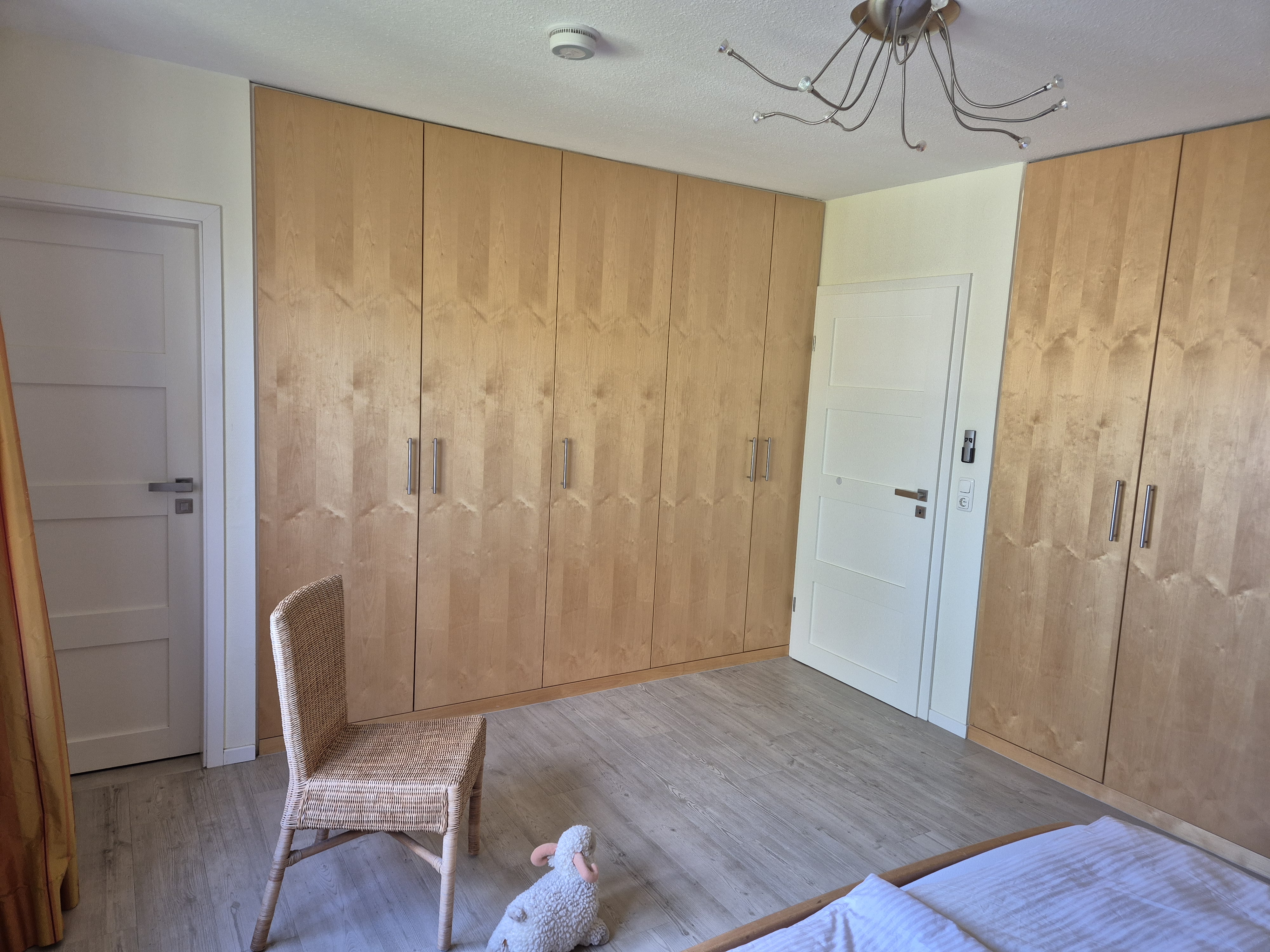 Schlafzimmer 4